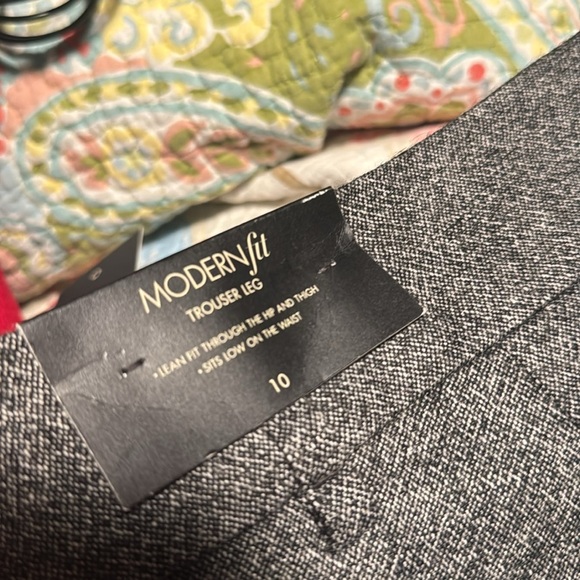 Ann Taylor NWT Modern Fit Gray Women's Trouser Pant Size 10 Zipper Back Pocket - Picture 11 of 12